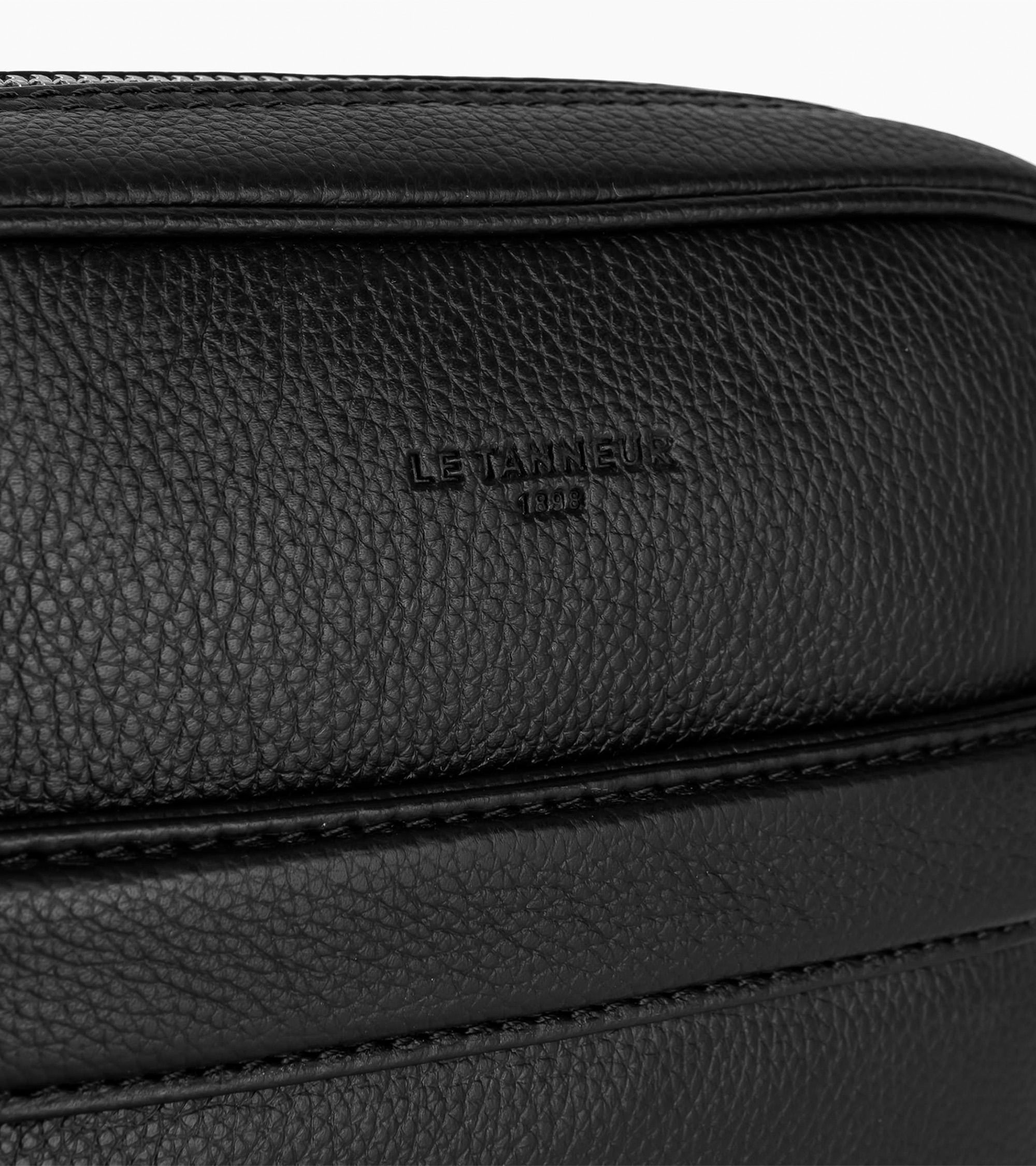 Medium cross body Charles pebbled leather bag