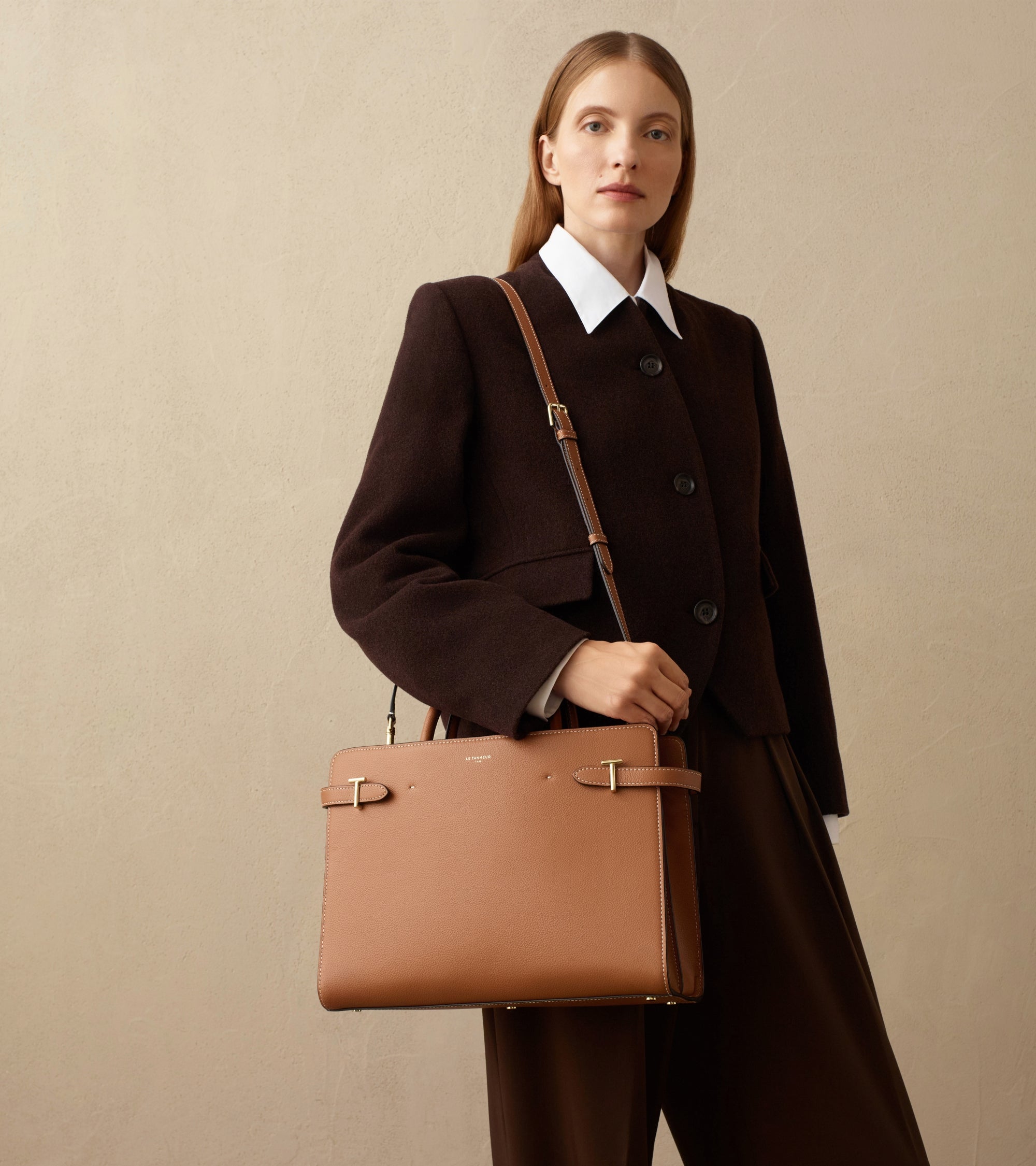 Emilie large handbag in grained leather