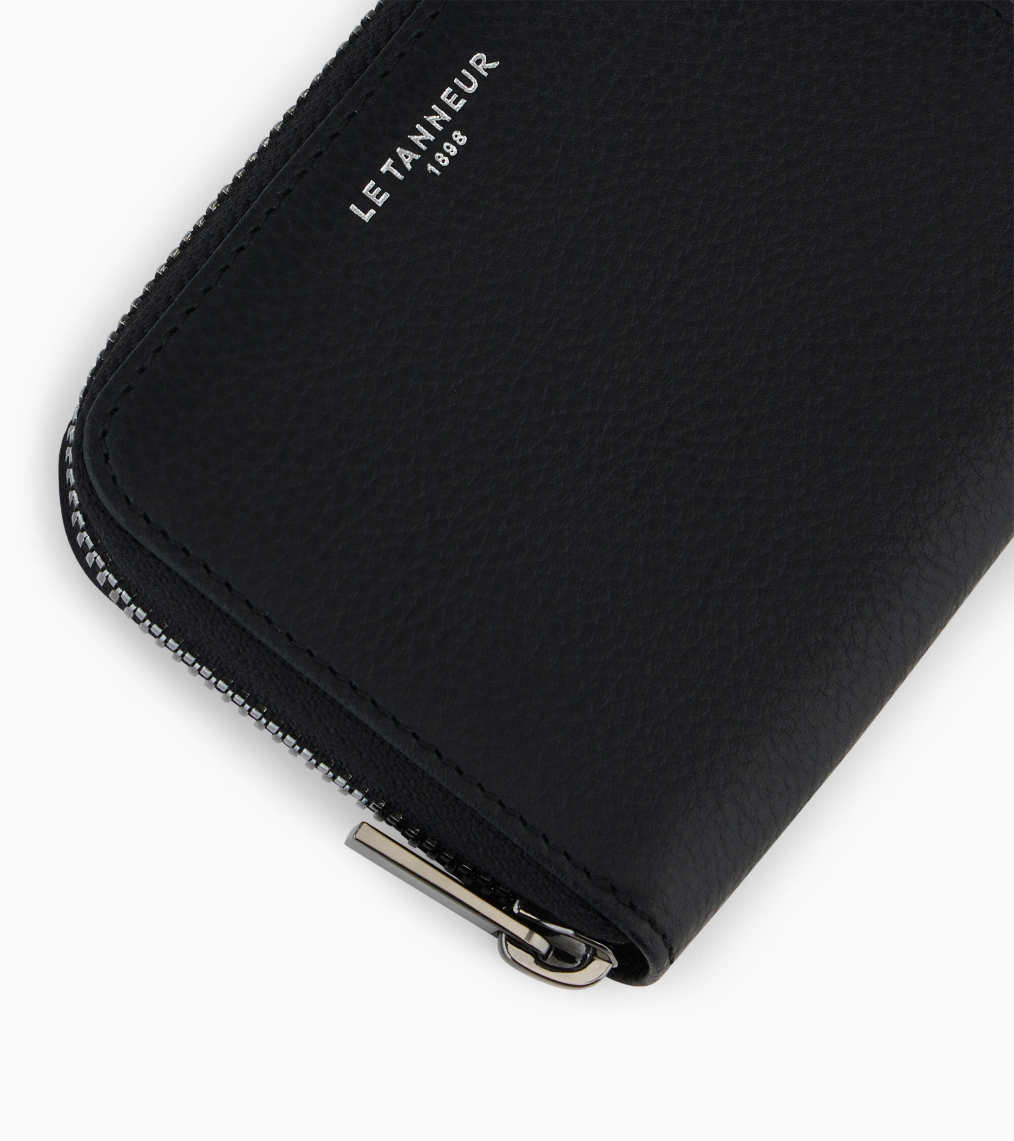 Emilie coin case in pebbled leather
