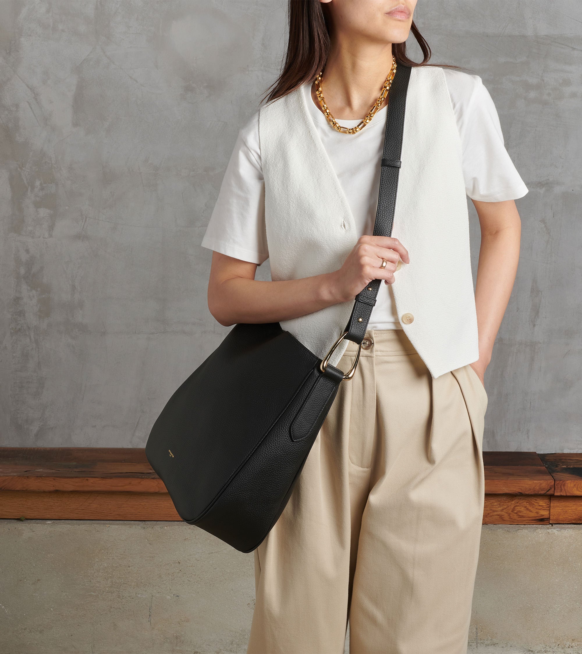 Large hobo bag Madeleine in grained calfskin leather