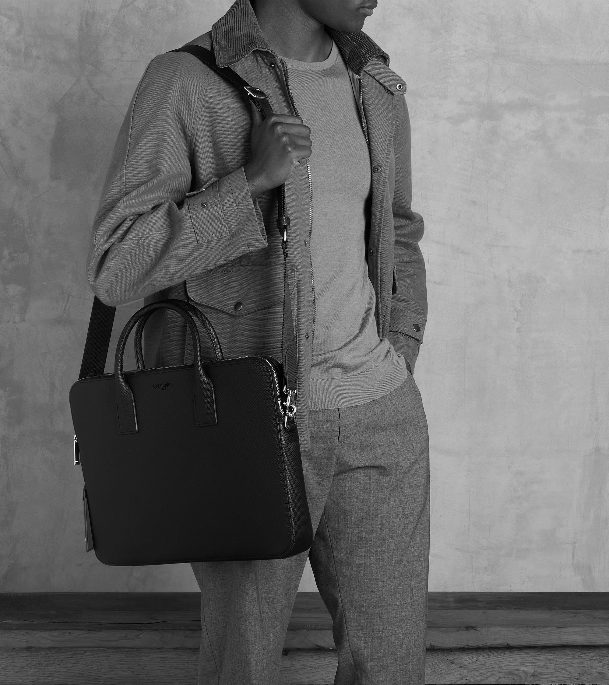 Porte document slim 15 Emile en cuir signature T