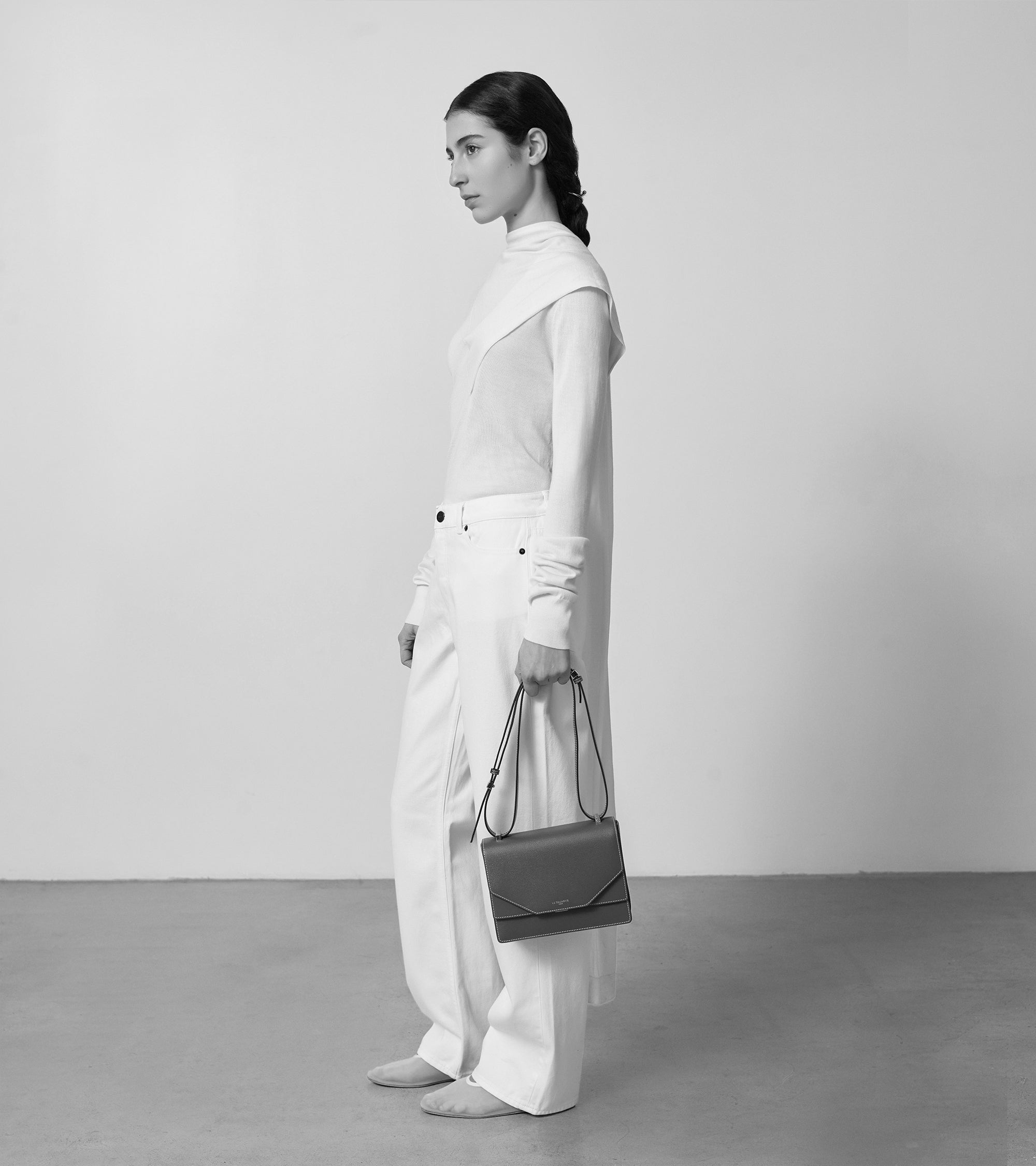 Naya small shoulder bag in leather with cork effect