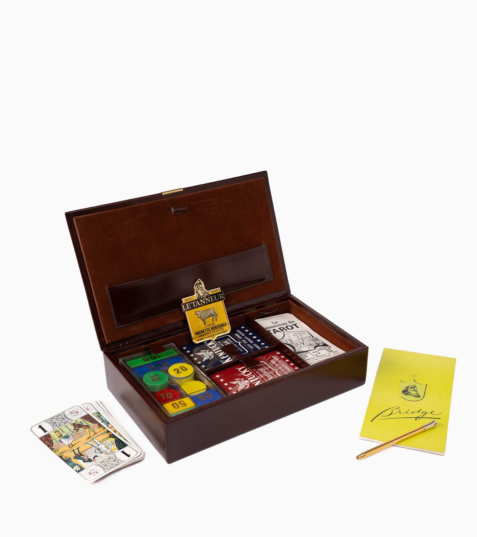 Medium leather card case
