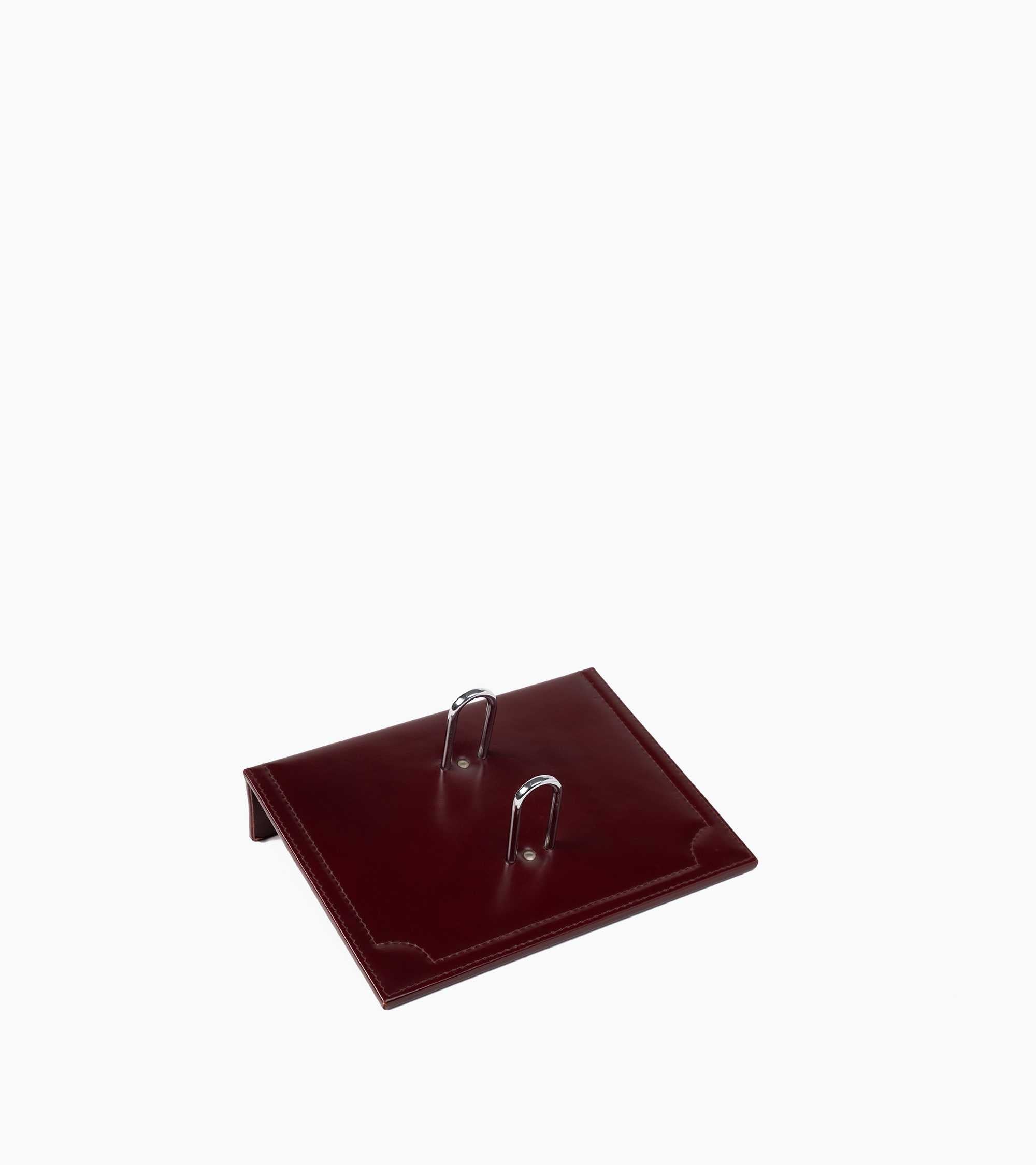 Leather calendar holder